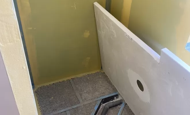 Pose d’un receveur sur plancher bois à st brieuc, Plouha, LCS Le Corre Chauffage Sanitaire